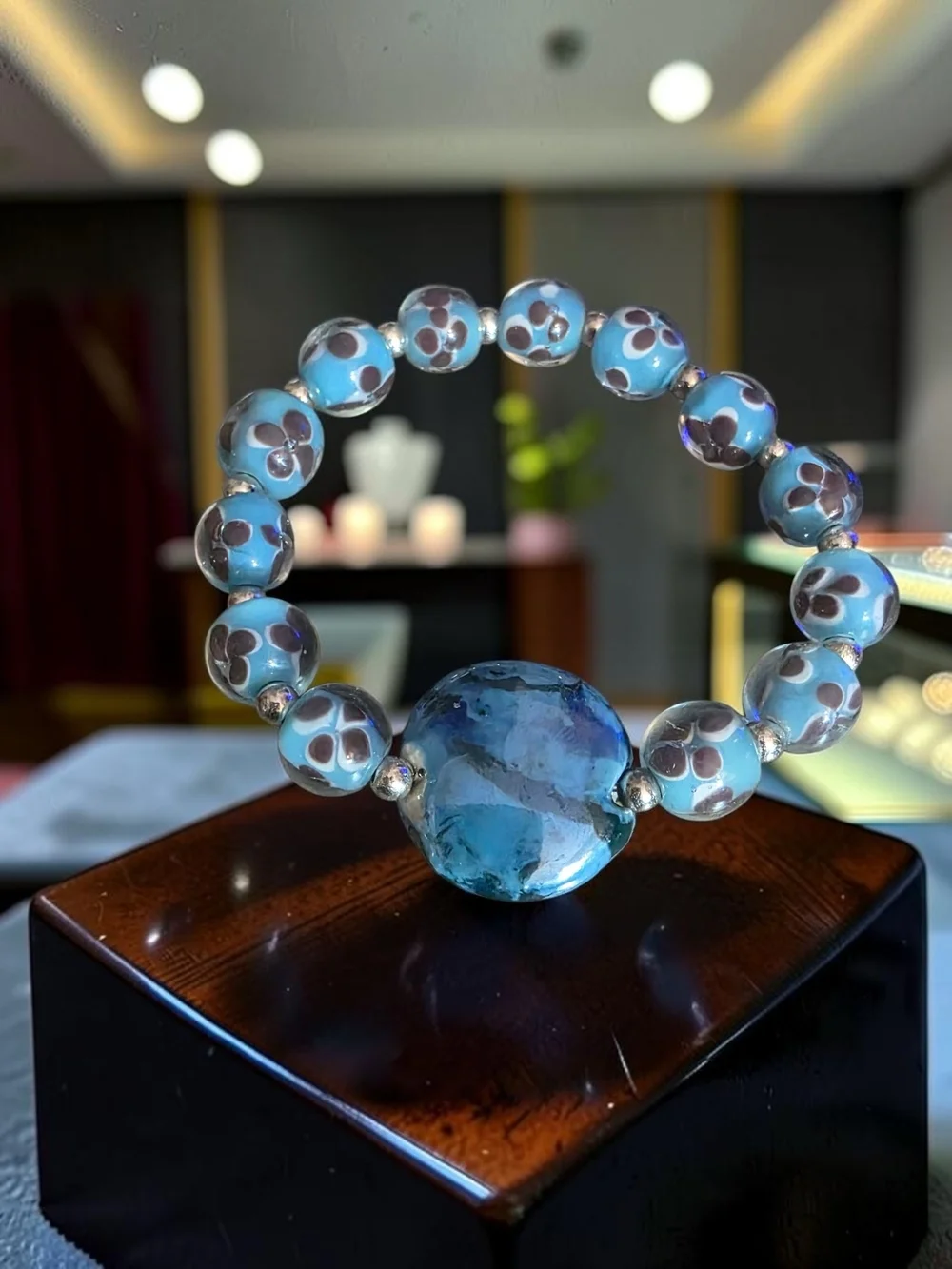 Blue Floral Murano Glass Bead Stretch Bracelet